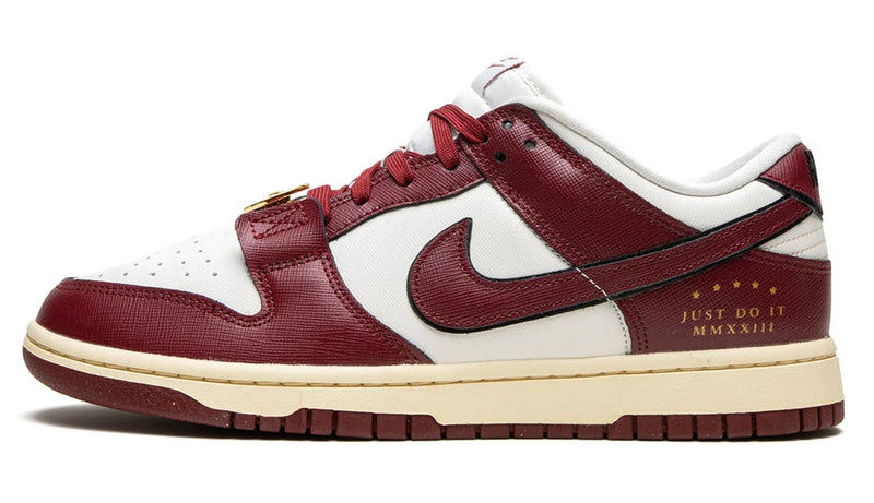 Nike Dunk Low "Just Do it - Team Red"