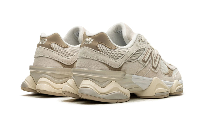 New Balance 9060 Mushroom Brown